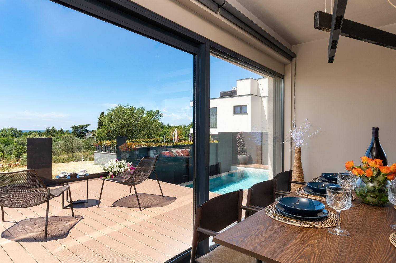 Noble Strandnahe Mit Meerblick, Privatpool, Gym, Nur 700 Meter Zum Ferienhaus Poreč