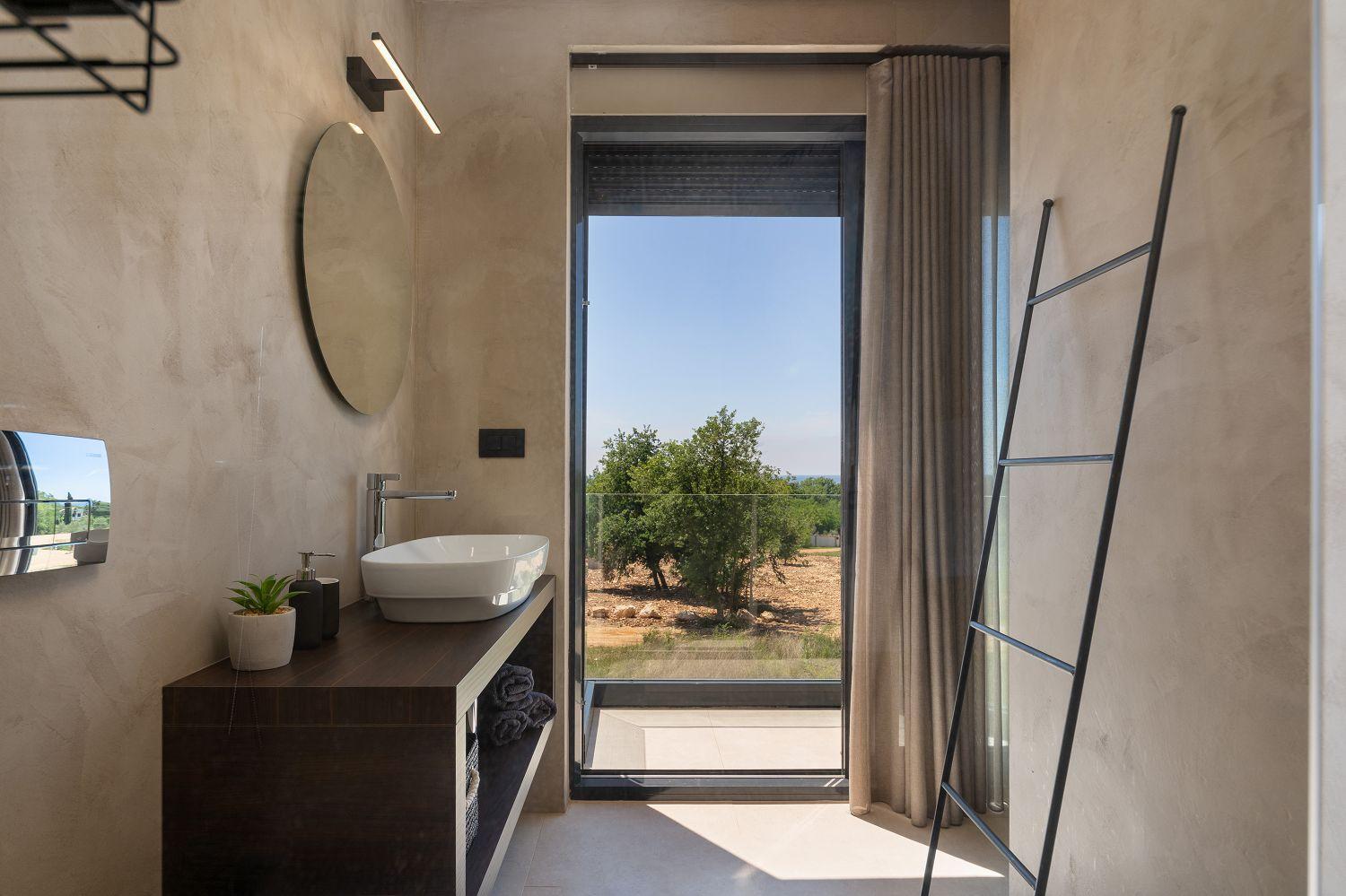 Noble Strandnahe Mit Meerblick, Privatpool, Gym, Nur 700 Meter Zum Ferienhaus