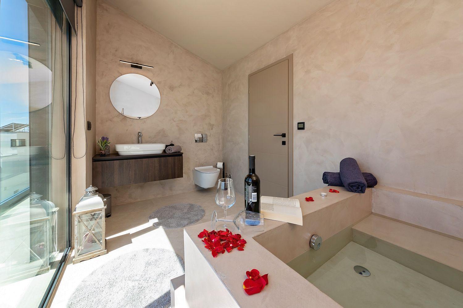 Noble Strandnahe Mit Meerblick, Privatpool, Gym, Nur 700 Meter Zum Ferienhaus Poreč